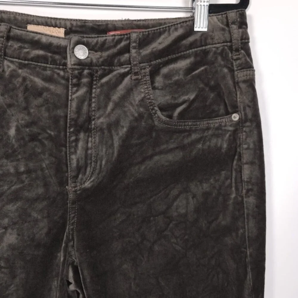 Anthropologie Pilcro Women’s Demilune Boot Velvet Flare Jeans MOSS Size 31‎